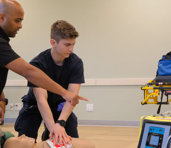 The Importance of AEDs in CPR training - a Paramedic Perspective
